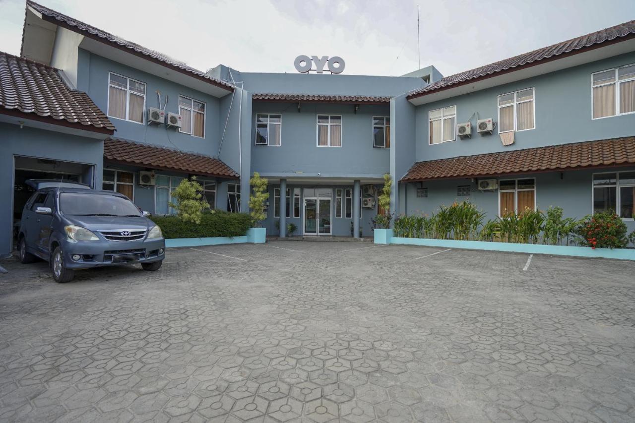 Super Oyo 1844 Bravo Residence Pangkal Pinang Luaran gambar