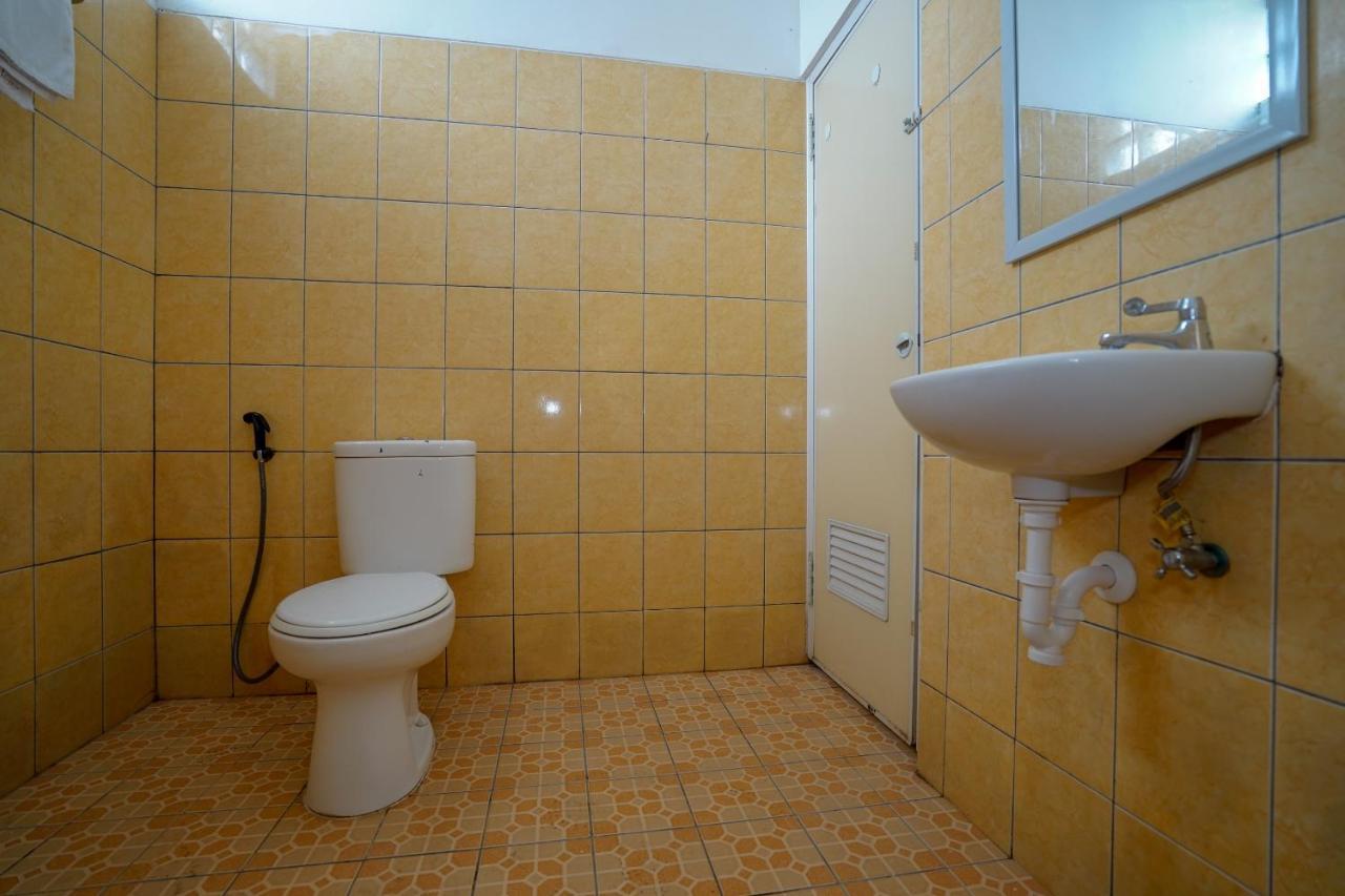 Super Oyo 1844 Bravo Residence Pangkal Pinang Luaran gambar