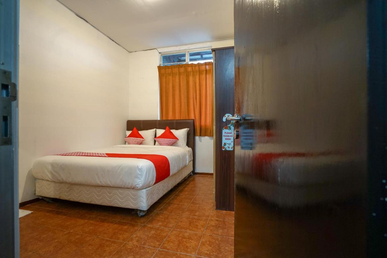 Super Oyo 1844 Bravo Residence Pangkal Pinang Luaran gambar