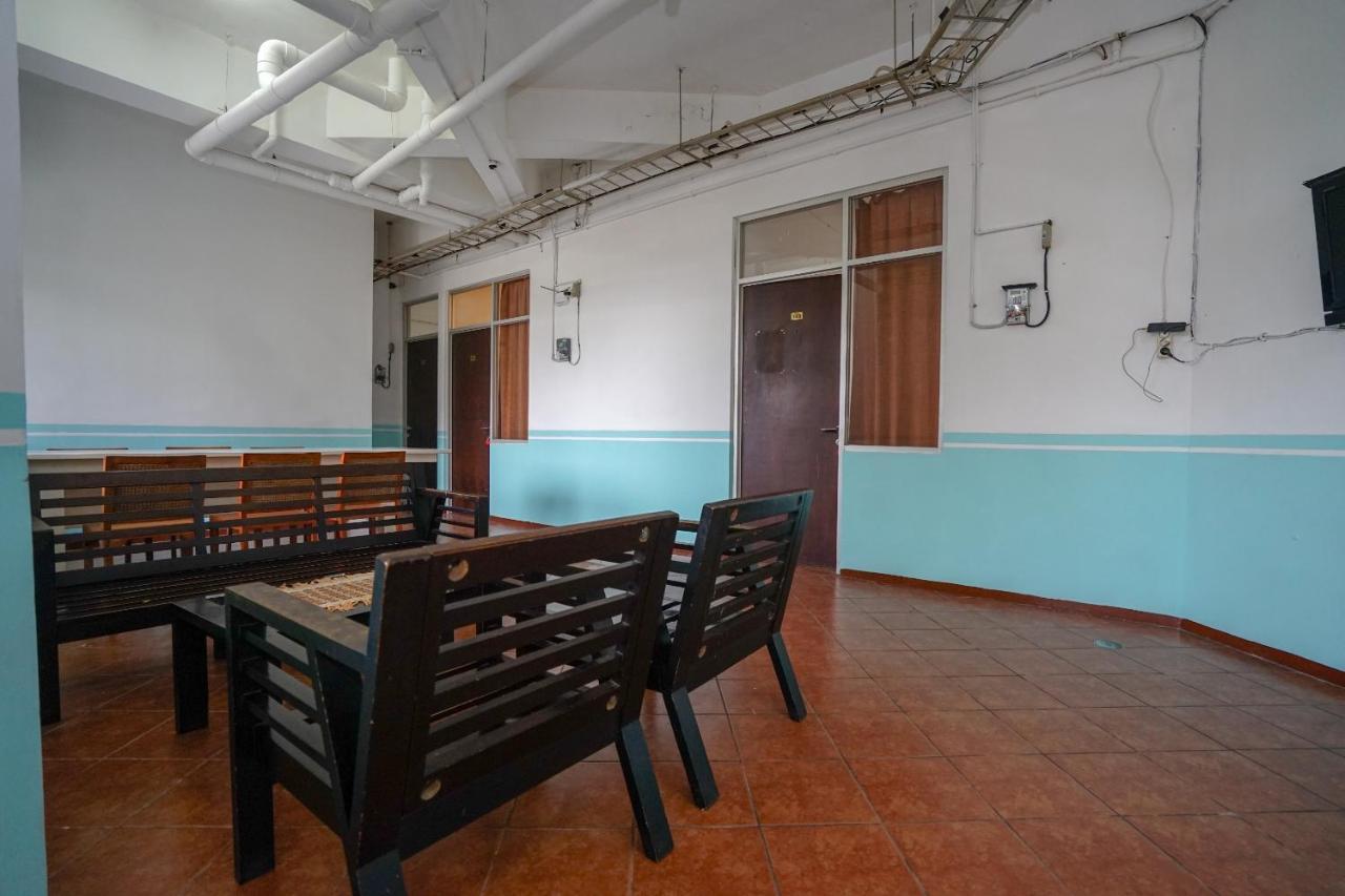 Super Oyo 1844 Bravo Residence Pangkal Pinang Luaran gambar