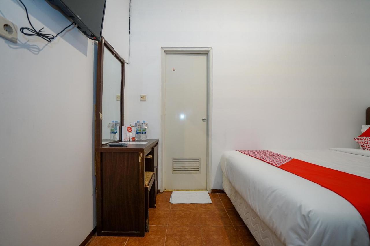Super Oyo 1844 Bravo Residence Pangkal Pinang Luaran gambar